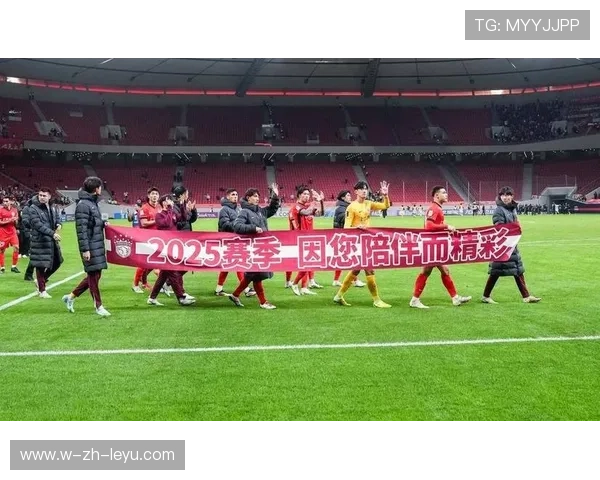 上海海港继续冲击亚冠，球队调整战术迎接挑战