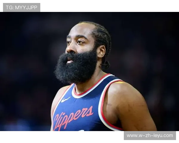 哈登成转会窗口焦点球员,谁将成为下一个篮球巨星的领航员? 哈登成转会窗口焦点球员,谁将成为下一个篮球巨星的领航员?